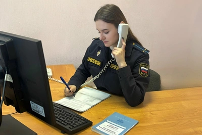 21-летнему должнику из Великих Лук назначили 200 часов обязательных работ