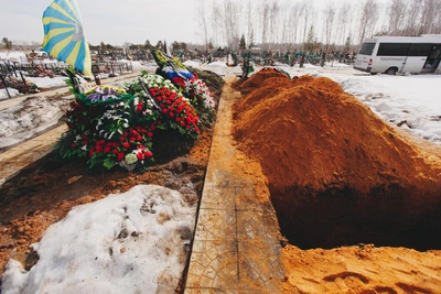 Прокуратура требует вернуть землю под частное кладбище