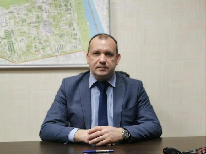 Должность замглавы по ЖКХ и благоустройству занимает 42-летний Вадим Калениченко | Источник: mos.ru