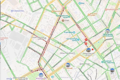 Два ДТП парализовали движение на Кольцовской в Воронеже