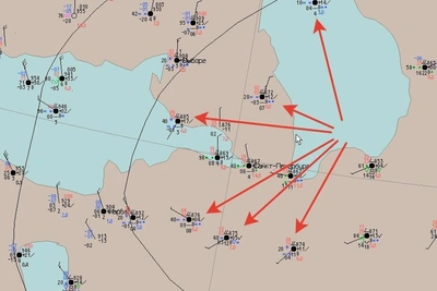 Петербург окружил снег: зима придет скоро