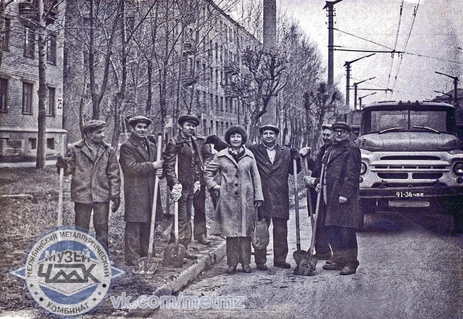 А это перекресток улиц Богдана Хмельницкого и Липецкой | Источник: Музей Челябметкомбината (ЧМК) / Vk.com