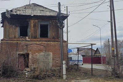 Заброшенный дом в Кургане: пожар и история трагедии