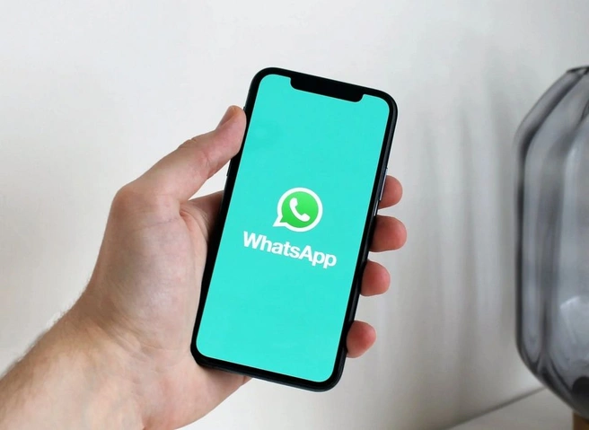 Владельцы iPhone 5 и iPhone 5C не смогут больше пользоваться WhatsApp | ya62.ru