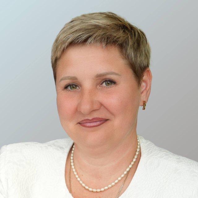 <p>Оксана Ероханова</p>