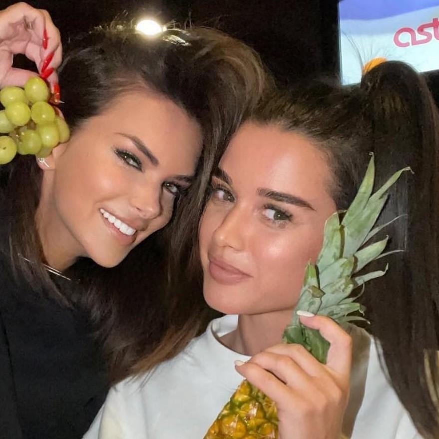 Ксения Бородина и Катя Жужа вспомнили, как ярко тусили, а Валя Карнавал впала в депрессию: соцсети звезд