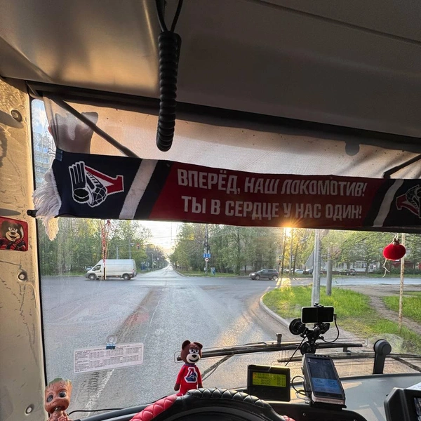 Многие горожане оценили инициативу Светланы | Источник: «Света рулит 🚎 тралик, свечи и доброта😌» / Telegram
