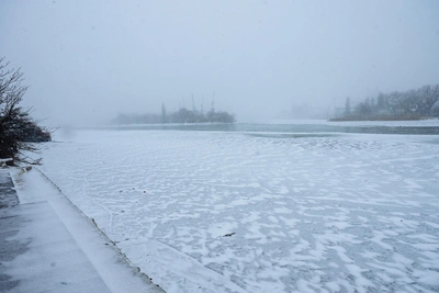 3 February: Snow Halts Trams, Causes 40-km Jam