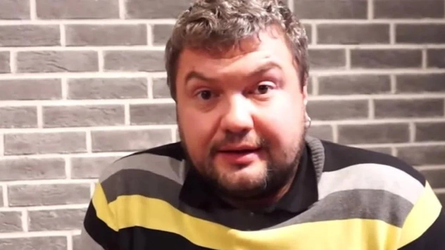 В Новосибирске хулиганы избили комментатора Романа Скворцова: он в тяжелом состоянии