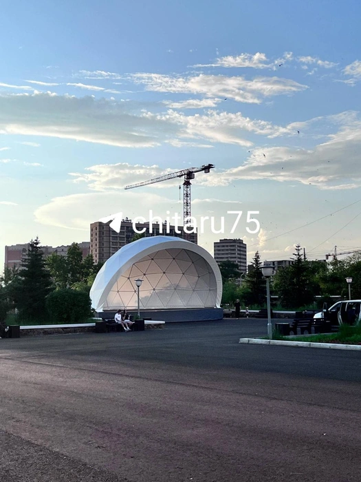 На площади Революции появилась новая сцена — на это пошли деньги города | Источник: CHITA.RU