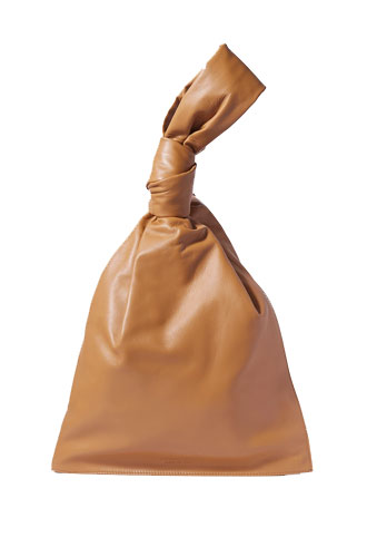 Сумка Bottega VenetaЦена: 99 030 руб.
Где купить: net-a-porter.com