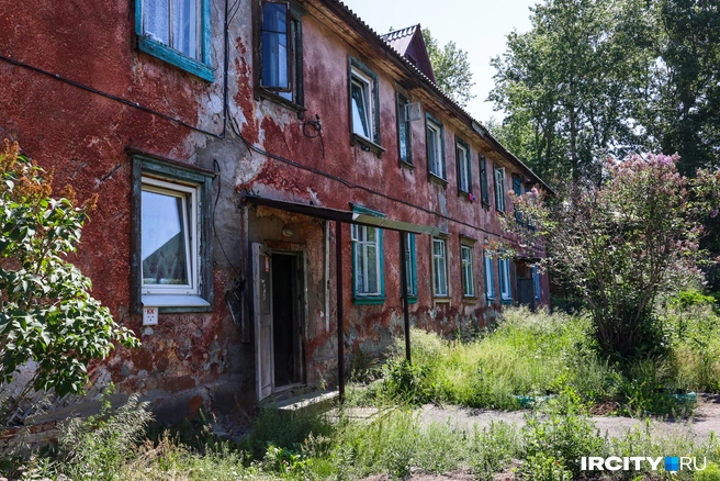 Дома на улице Майской были построены в начале 1950-х годов | Источник: Ксения Филимонова / «ИрСити»