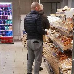 Мужчина размахивал руками и громко выражался нецензурной бранью | Источник: www.city-n.ru