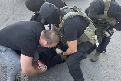 Оренбуржец вез в машине оптовую партию таблеток