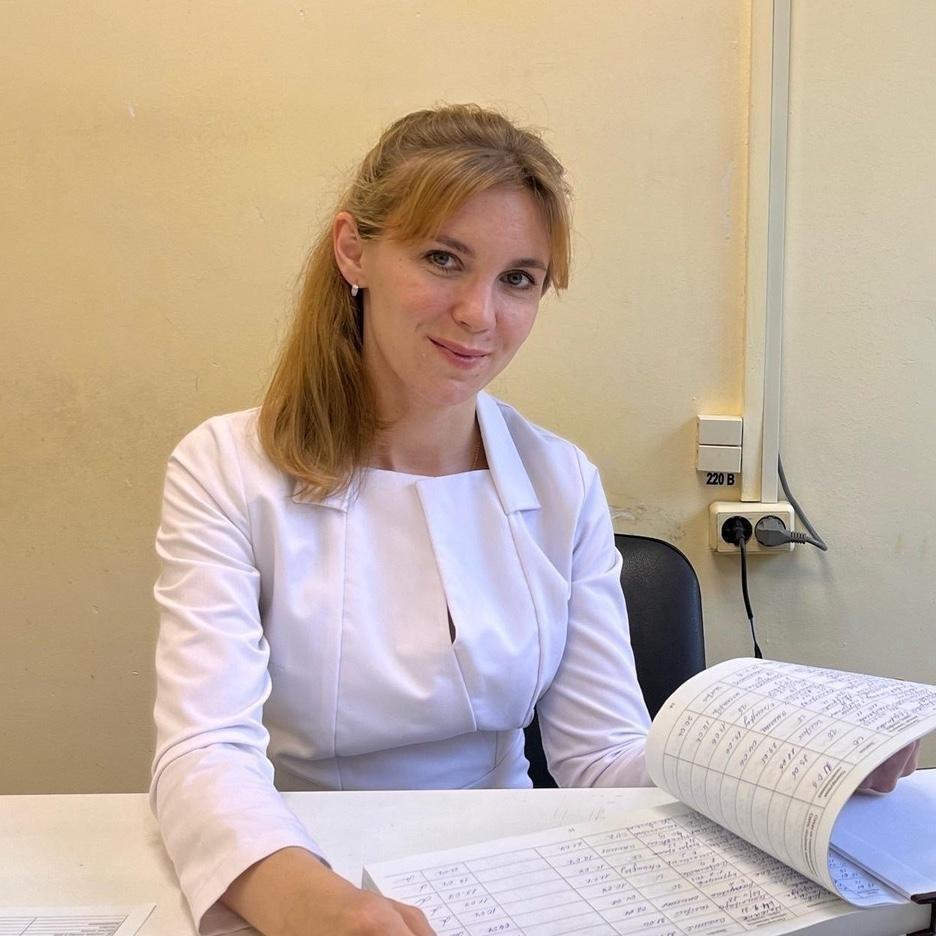 <p>Наталья Серова </p>