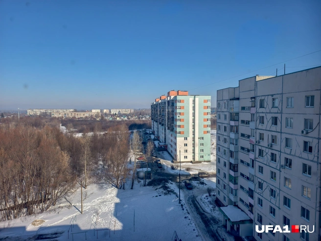 Соседние дома относятся к улице Апрельской | Источник: Булат Салихов / UFA1.RU