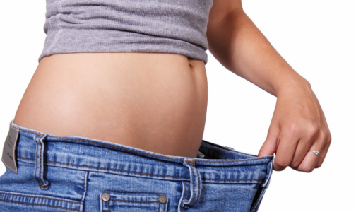 Эндокринолог назвала 3 способа, которые помогут убрать жир на животе