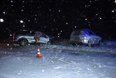 В аварии на трассе Оренбург — Орск пострадали дети