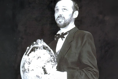 Николай Коляда: жизнь в архивных фотографиях