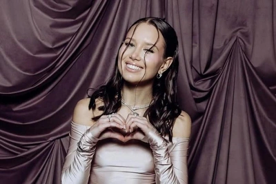 Аврора Киба флиртует с сыном известной певицы: кто ее новый избранник