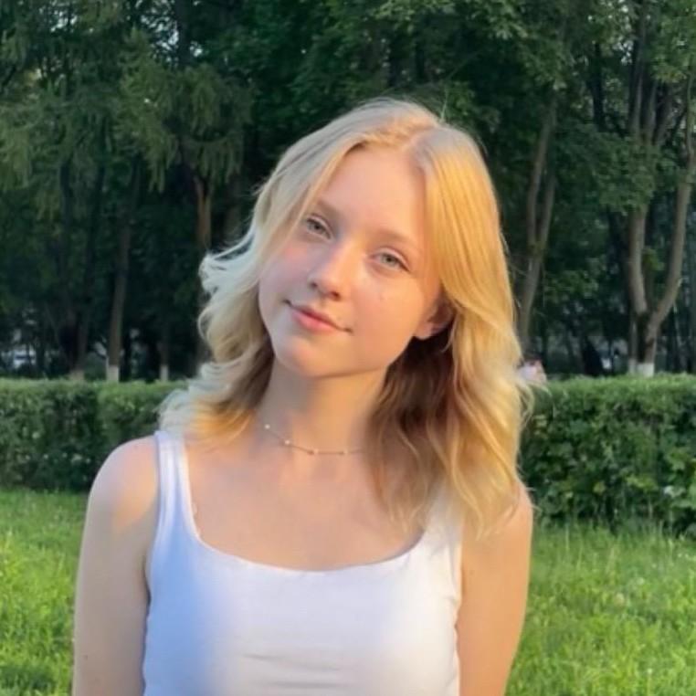 <p>Мария Карпухина</p>
