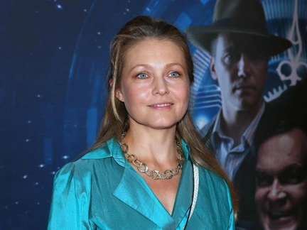 Дважды развелась и едва не погибла на съемках. «Простые истины» Эльвиры Болговой