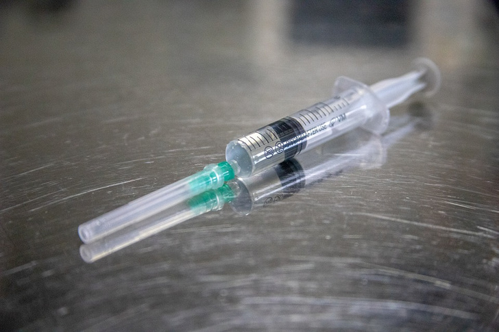 вакцина коронавирус