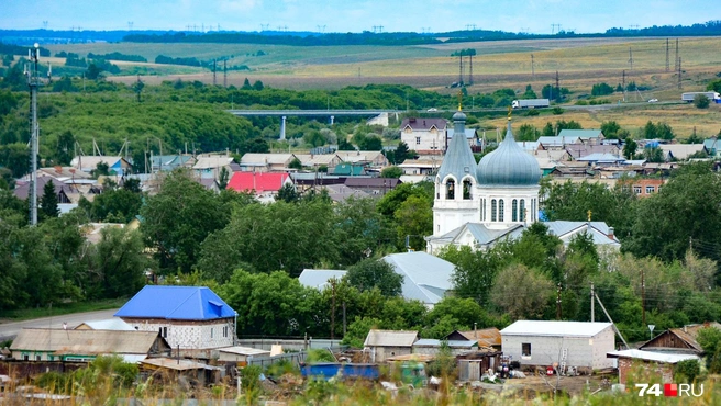 Первое село, куда мы поехали,&nbsp;— Клястицкое, недалеко от Троицка | Источник: Артем Краснов