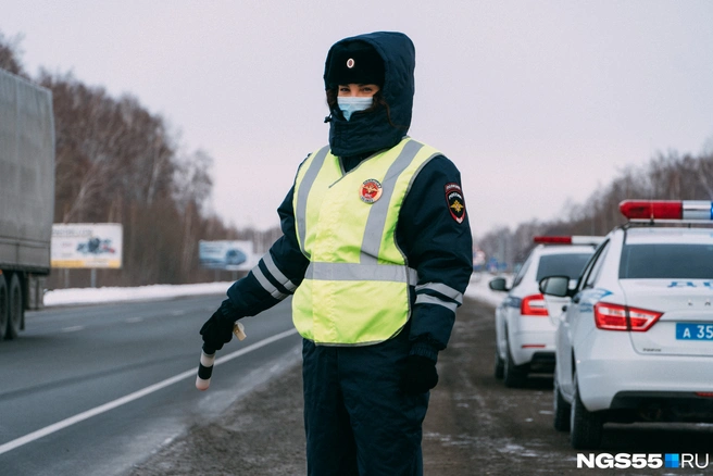 Инспектор отслужил около 10 лет, пока не попал на скамью подсудимых | Источник: Елена Латыпова / NGS55.RU