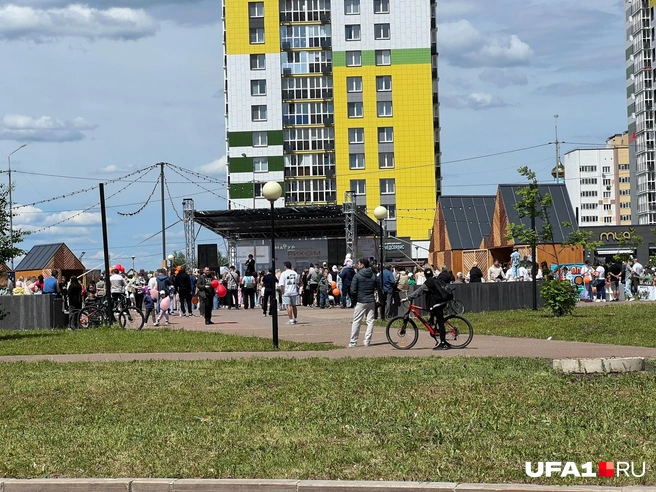 Много народу пришло | Источник: Андрей Бирюков / UFA1.RU