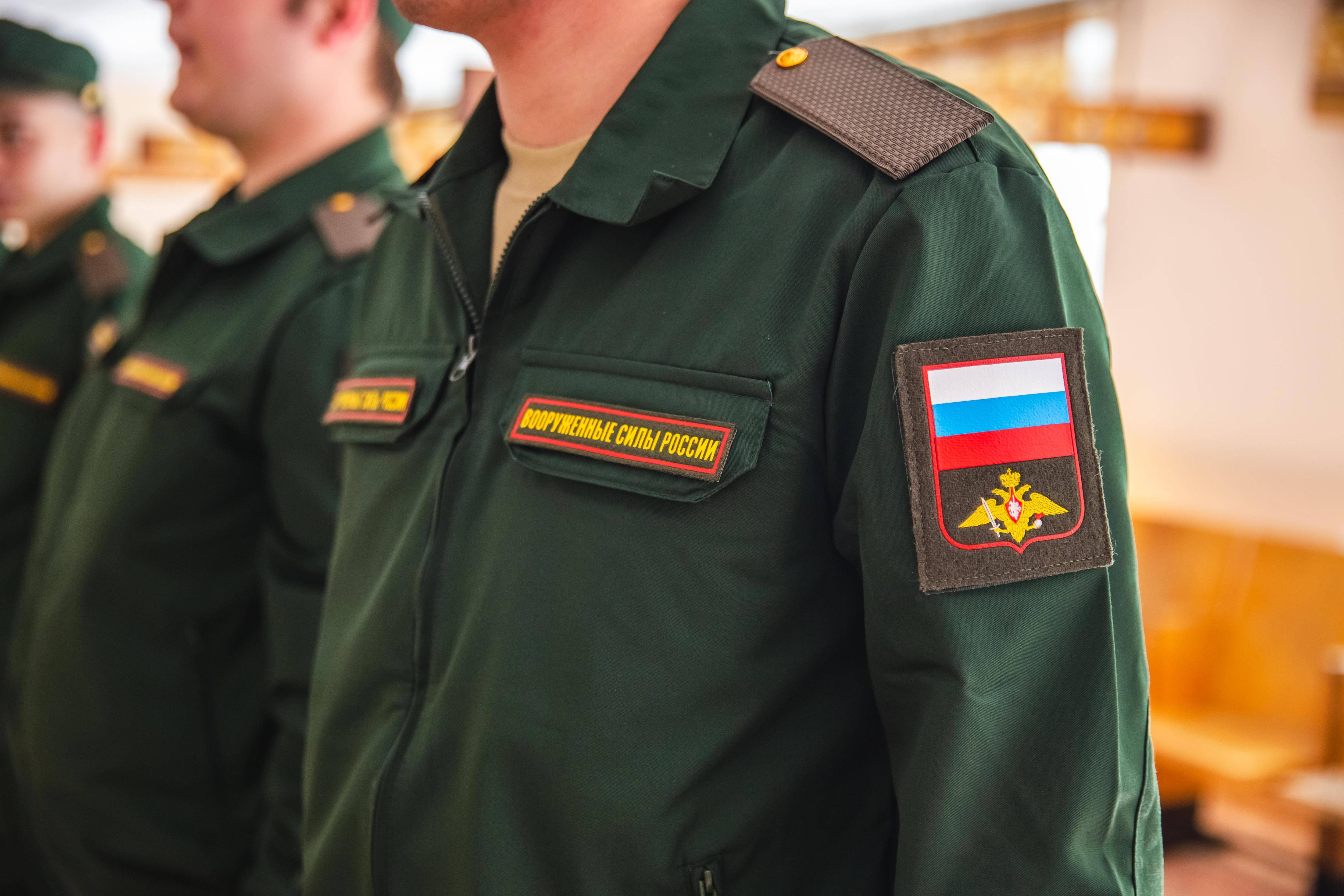 Красноярцев начнут отправлять в научные и специальные «промышленные» роты. Разбираемся, что это так…