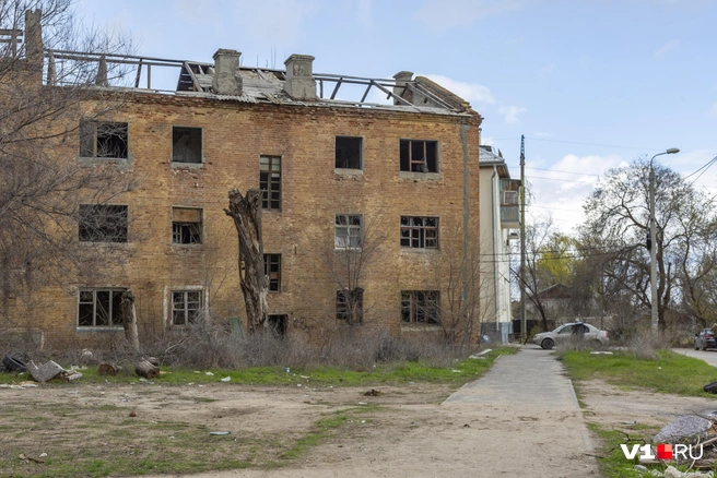 От былой оживленности микрорайона не осталось и следа | Источник: Константин Завриков / V1.RU