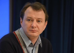 Андреасян: «Не снимаю Башарова — не хочу, чтобы мой зритель, смотря на экран, вспоминал, как тот бьет жен»