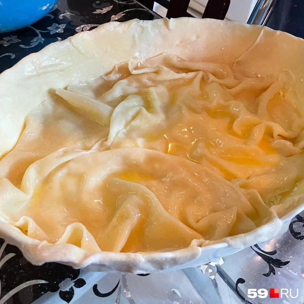 Выкладываем поверх сыра | Источник: Тома Минадзе / 59.RU