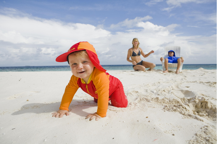 мамы с детьми на пляже, мамы с детьми бесят на пляже, правила поведения на пляже, как вести себя на пляже,