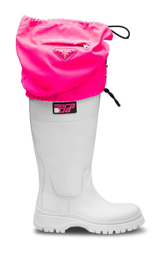 Сапоги PradaЦена: 38 500 руб.
Где купить: farfetch.com