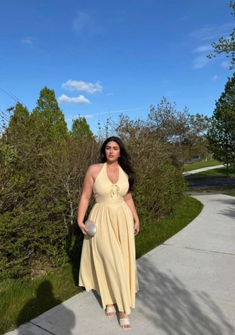 Летние платья для женщин plus-size: 5 фасонов, которые идеально садятся по фигуре | Источник: Социальные сети