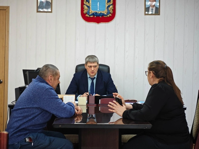 После возбужденного дела он даже отменил встречи с жителями