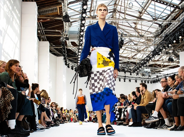 Три главных принта на лето из коллекции Dries Van Noten SS 2019