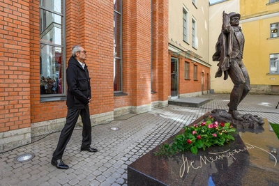 Мужество продолжать: 80 лет Валерию Фокину