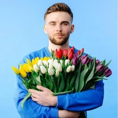 Какие цветы долго стоят в вазе: букет, который не завянет как любовь твоего бывшего💐