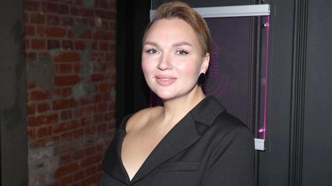 Звезда Comedy Woman Надежда Ангарская похудела более чем на 30 кг и показала результат