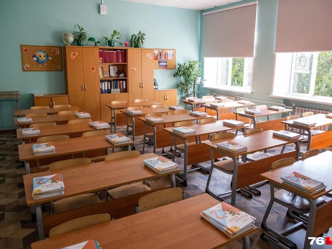 Почему из выплат для учителей и воспитателей в Ярославской области вычли налог | Источник: Кирилл Поверинов / 76.RU