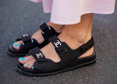 Выбирай любые: модные сандалии до 5000 рублей