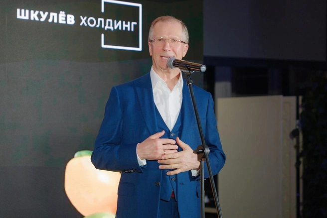 Виктор Шкулев на премии Lemon Guide в Петербурге | Источник: lemonguide.ru