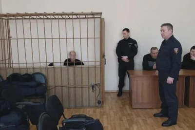 Экс-гаишник в Зее получил срок за взятки автомобилем