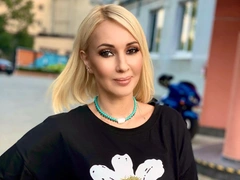 «Морщины убрал, жир убавил»: Кудрявцева не стыдится использования фотошопа