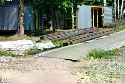 Набережную Нижнего пруда в Никольске обновляют