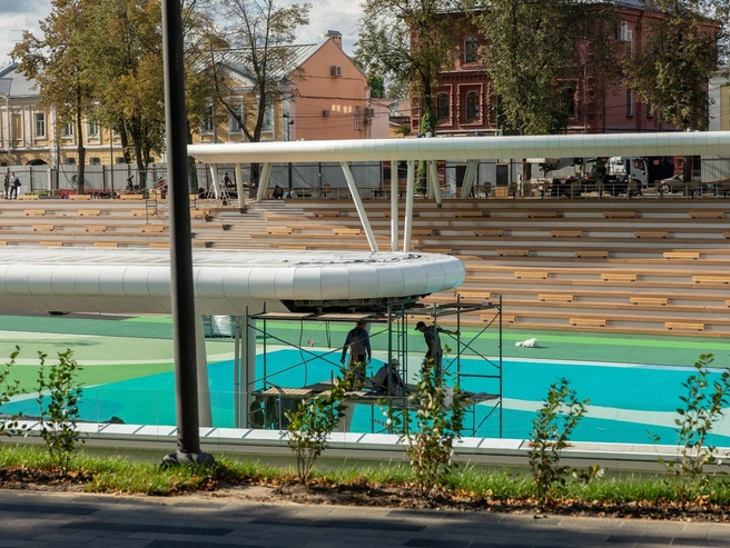 Продолжаются работы по обновлению трибун | Источник: Александр Куренной / 76.RU