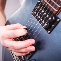 Краткий путеводитель по року: 10 главных поджанров рок-музыки и их основные представители